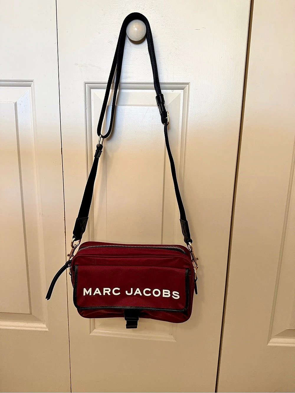 Marc Jacobs Crossbody Bag in Red